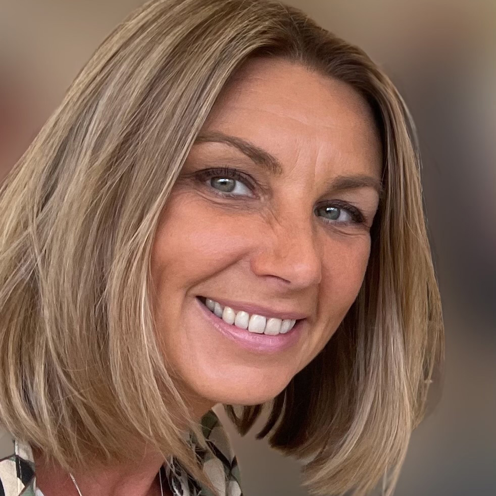 Jo Wagstaff BA (Hons)