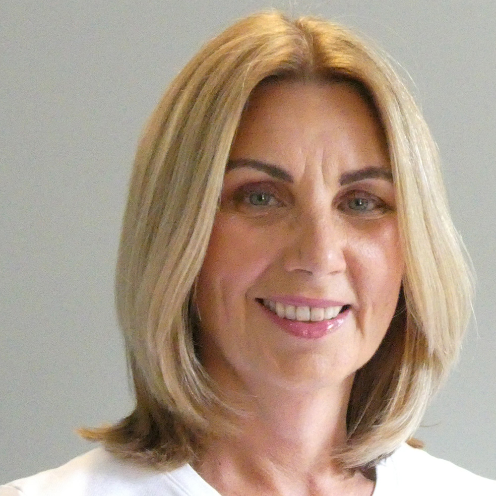 Jo Wagstaff BA (Hons)